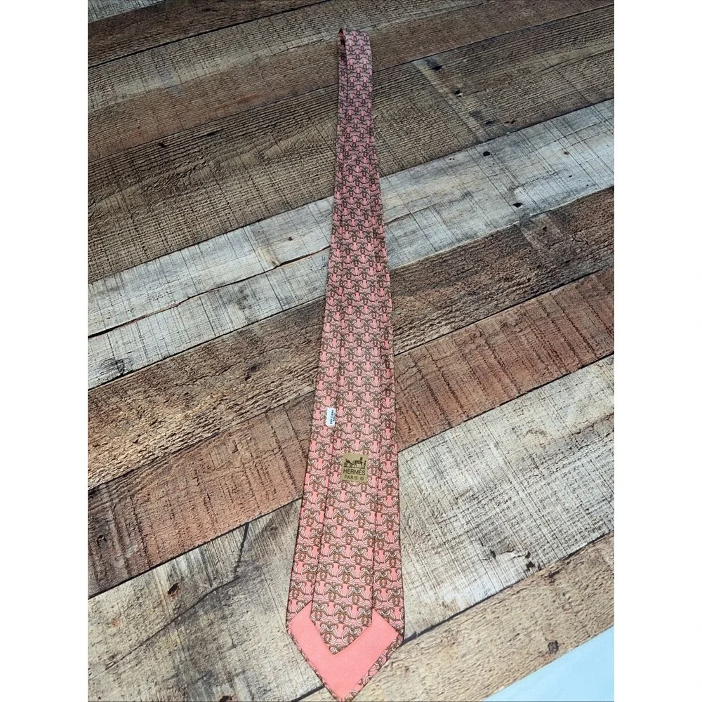 Hermes Hardware Needle‎ Thorns Allover Print Necktie Pink
